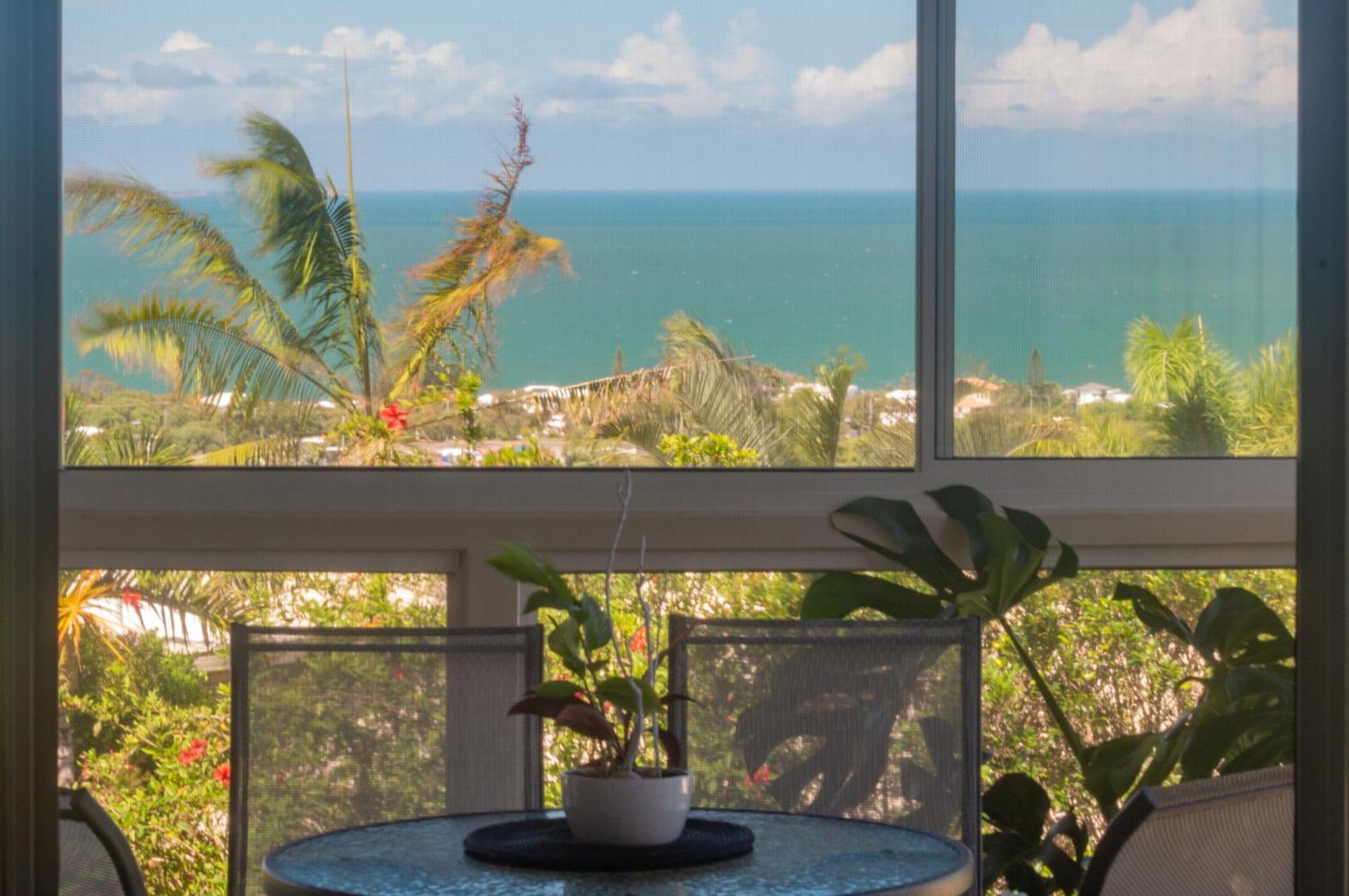 Bella Vista - Spectacular Ocean Views & Continental Breakfast Apartment Yeppoon Exterior foto