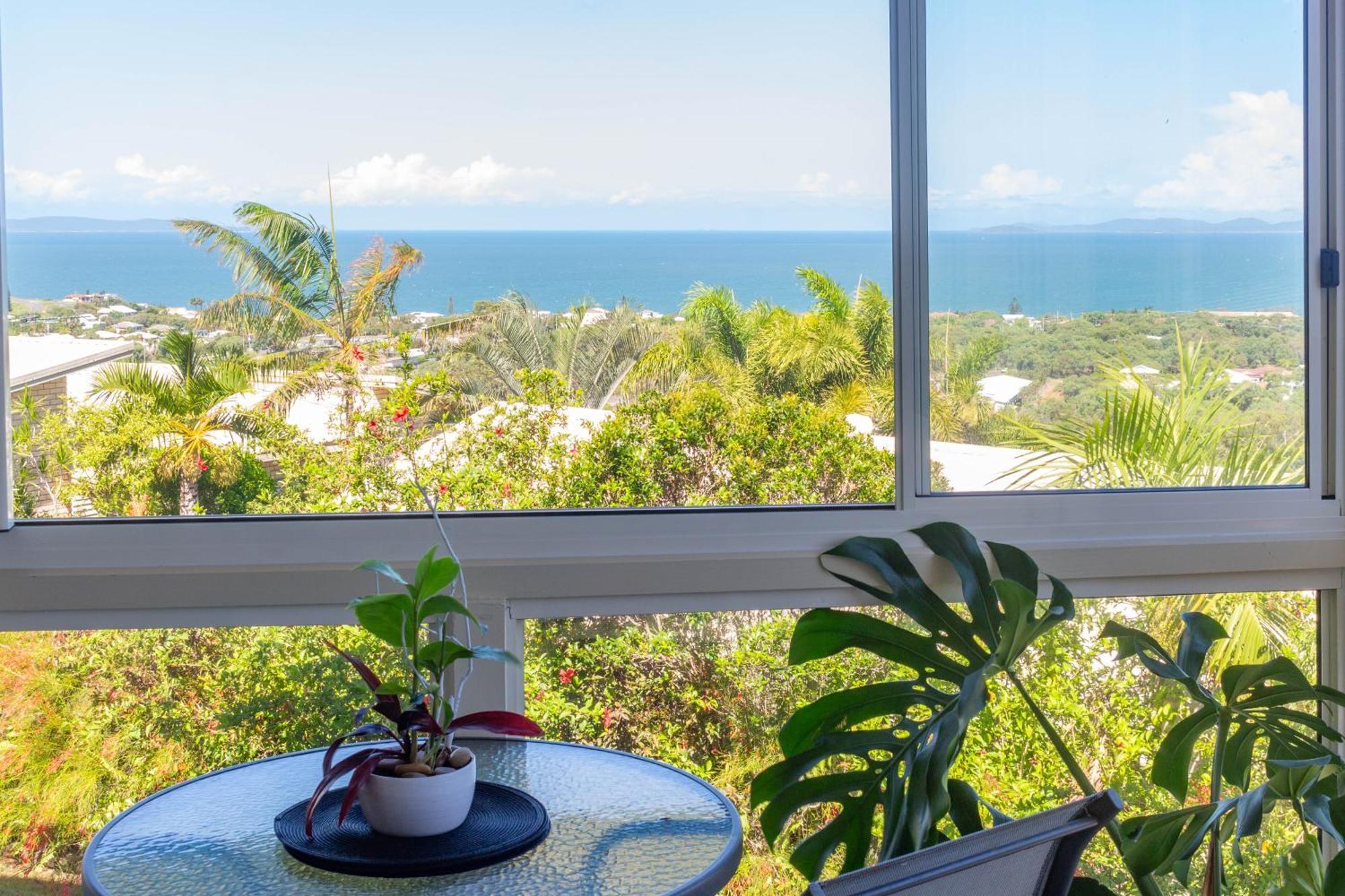 Bella Vista - Spectacular Ocean Views & Continental Breakfast Apartment Yeppoon Exterior foto